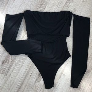 Fashion nova crop off shoulder open back top small